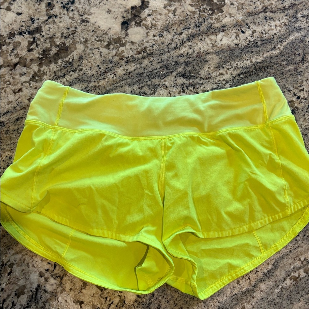 Lululemon speed up short size 4